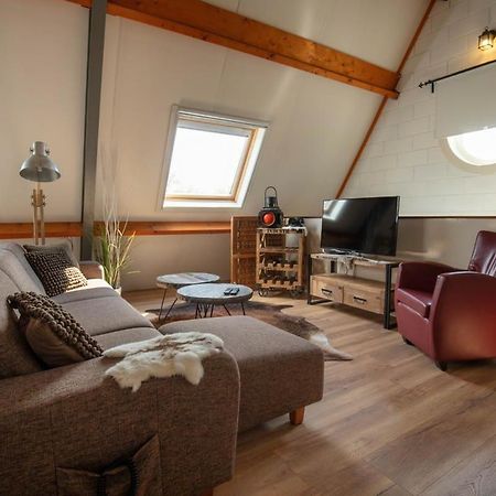ואלקנסווארד Vakantiehuis De Drie Bruggen מראה חיצוני תמונה